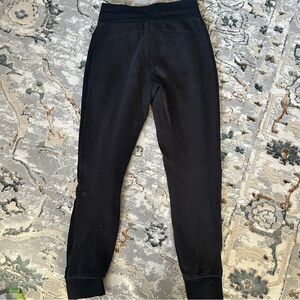 Lululemon get going terry jogger